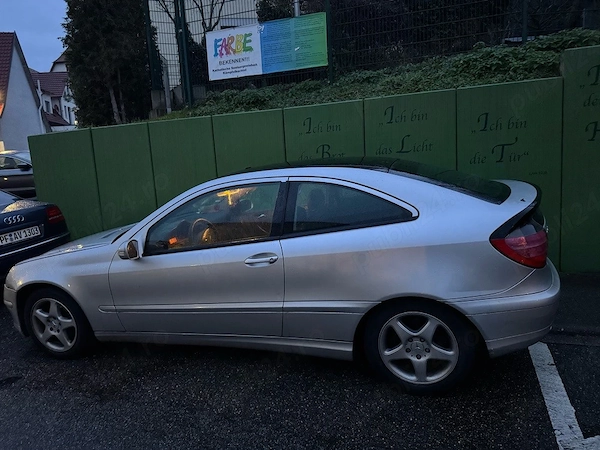 MERCEDES-BENZ C-Class 2003 — imagine 2