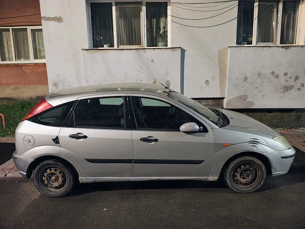 FORD Focus 2003 — imagine 4