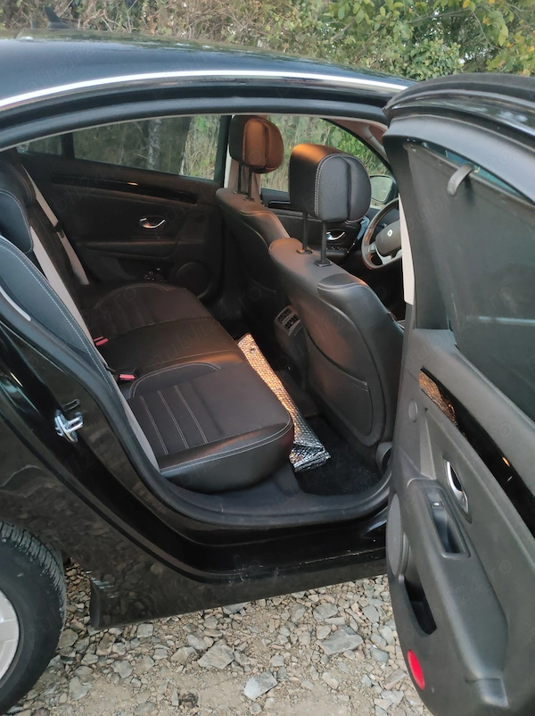 RENAULT Laguna 2011 — imagine 8