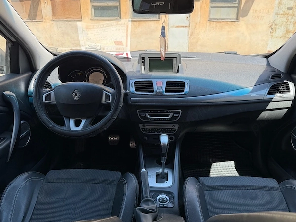 RENAULT Megane 2012 — imagine 5