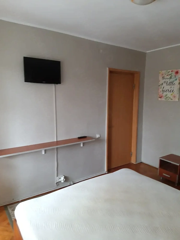 Direct proprietar,Berceni, Emil Racoviță, ofer spre închiriere apartament cf.1,decomandat — fotografia 1