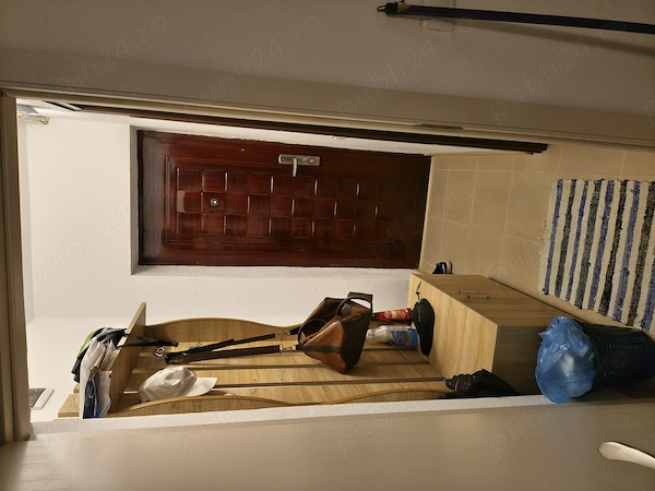 Vând garsonieră în zona Dragoș Vodă — fotografia 3