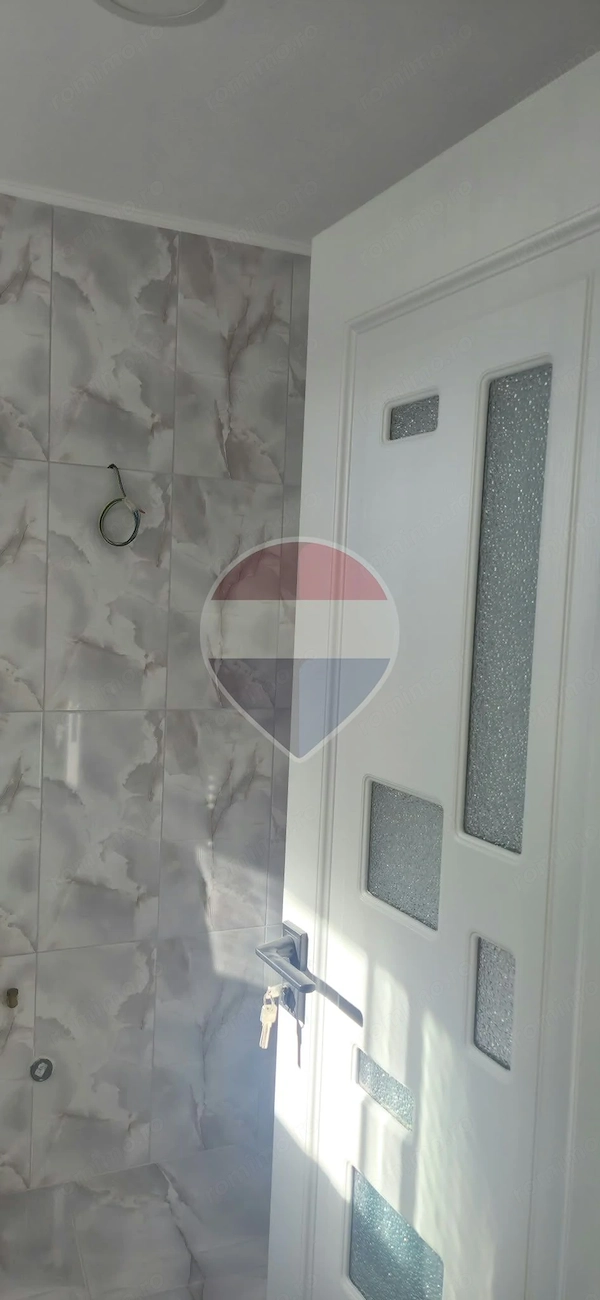 Apartament cu 2 camere de vânzare în zona Nord-Est — fotografia 3