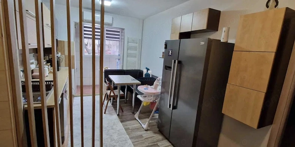 Vanzare Apartament 3 Camere Decomandat Sos Berceni — fotografia 3