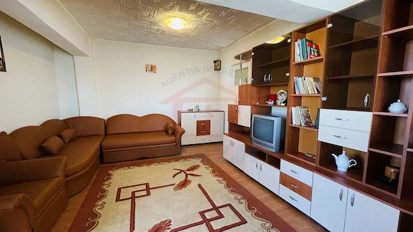 Apartament spațios cu 3 camere, 3 ICFrimu, 80mp, nu este masnsarda — fotografia 2