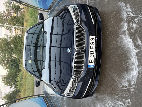 BMW 5 Series 2019 — imagine 3