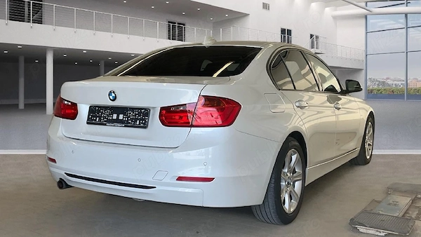 BMW 3 Series 2015 — imagine 4