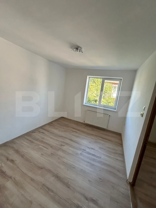 Apartament cu 2 camere de vânzare în centrul Blajului — fotografia 2