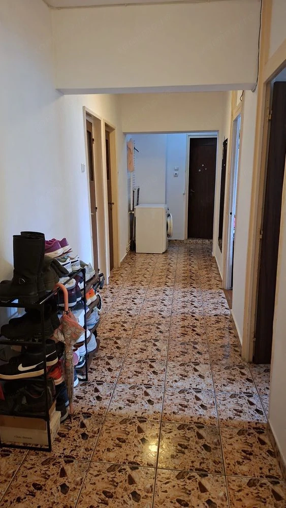 Vanzare Apartament 3 camere, parter/9, bloc reabilitat, 2 băi – Rahova Sebastian — fotografia 3