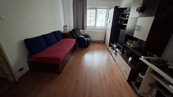 Vanzare Apartament 3 camere, parter/9, bloc reabilitat, 2 băi – Rahova Sebastian — fotografia 1