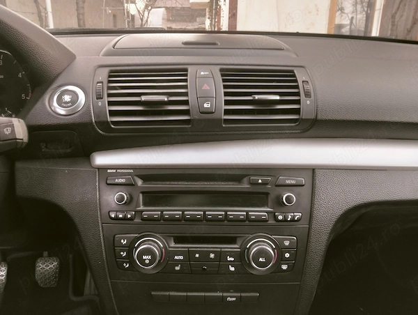 BMW 1 Series 2012 — imagine 10