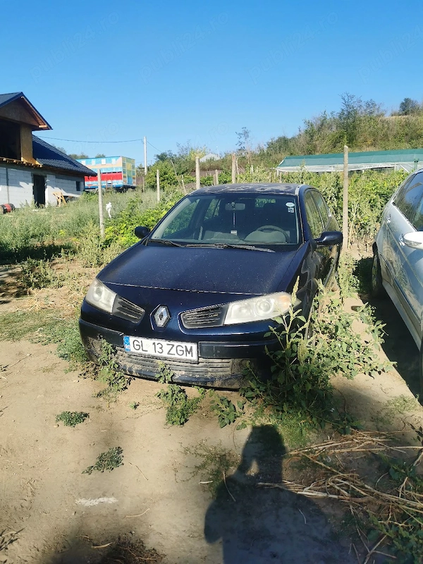 RENAULT Megane