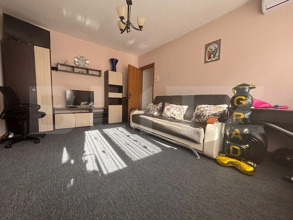 Apartament 2 camere, 39 mp, zona Micro 4 — fotografia 1