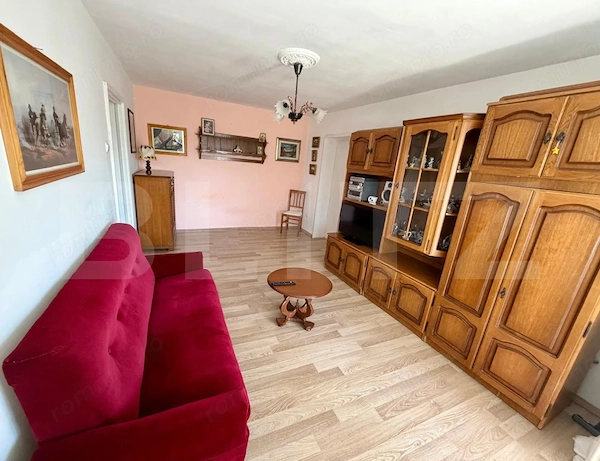 Apartament 2 camere, 50 mp, zona Brazda lui Novac — fotografia 1
