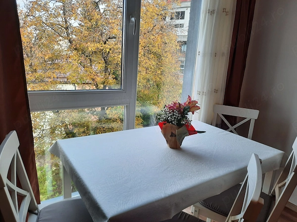 APARTAMENT DE LUX cu 2 camere, GARAJ subteran ULTRA CENTRAL, bloc nou, Targu Mures — fotografia 2