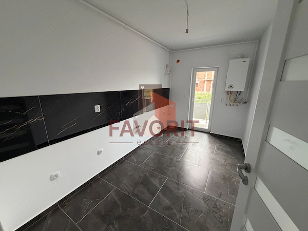 Disponibil imediat. Decomandat. Spatios — fotografia 1