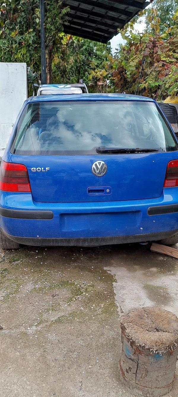 VOLKSWAGEN Golf 2001 — imagine 5