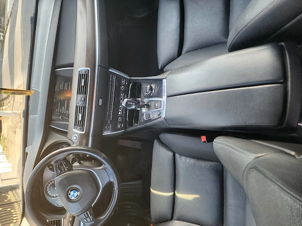 BMW 5 Series 2010 — imagine 3
