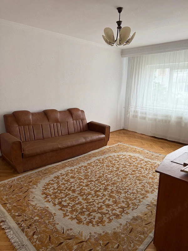 Inchiriez vand apartament doua camere — fotografia 1