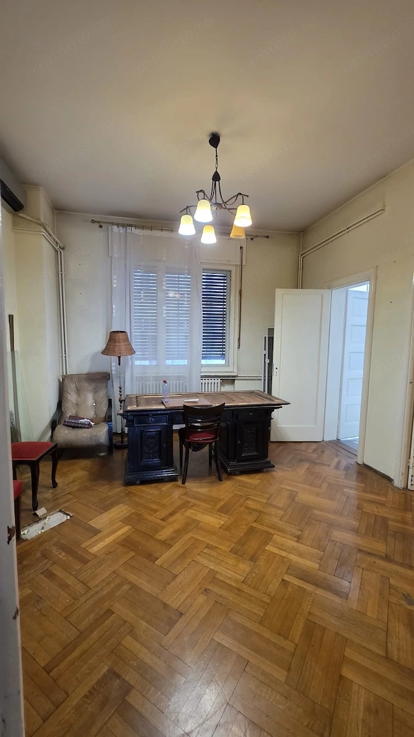 Apartament 5 camere central, 198mp, lângă Cocor — fotografia 1