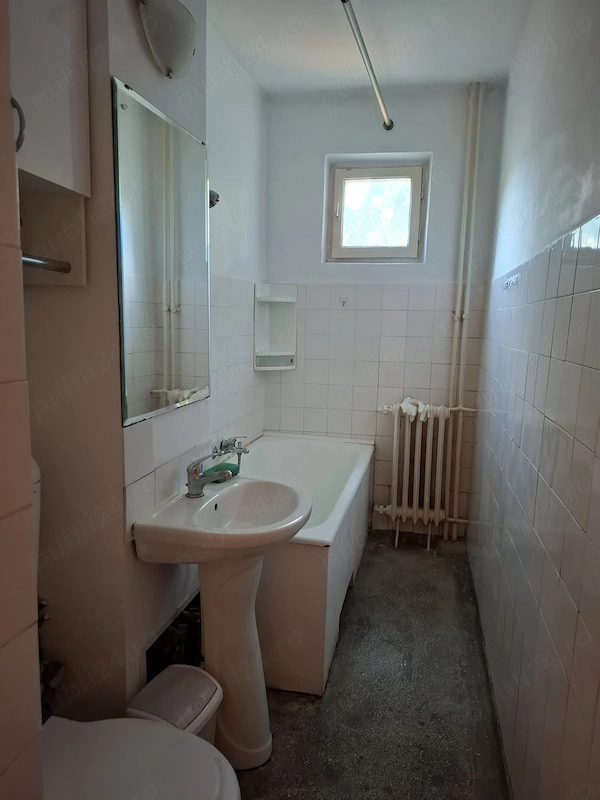 Apartament 3 camere, zona Dacia — fotografia 3