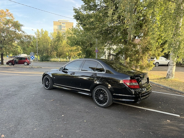 MERCEDES-BENZ C-Class 2010 — imagine 6