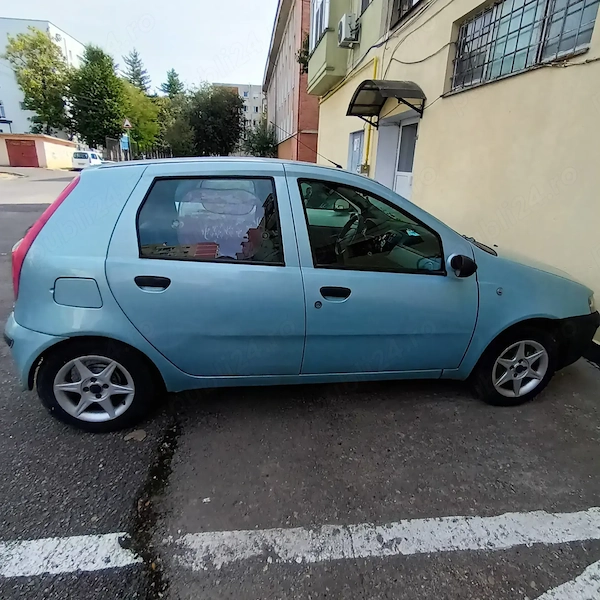 FIAT Punto 2000 — imagine 3