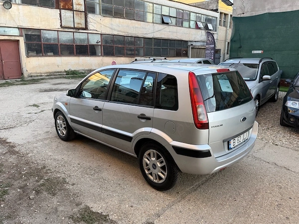 FORD Fusion 2007 — imagine 4