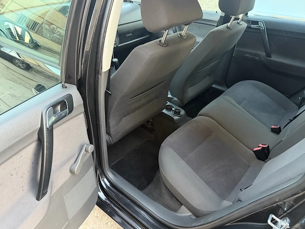 VOLKSWAGEN Polo 2007 — imagine 7