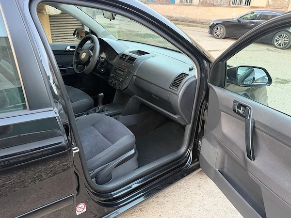 VOLKSWAGEN Polo 2007 — imagine 8