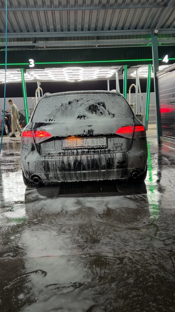 AUDI A4 2009 — imagine 4