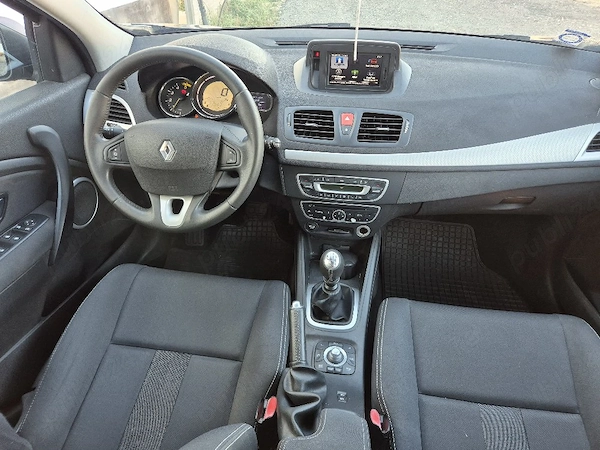 RENAULT Megane 2010 — imagine 4