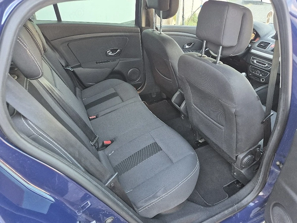 RENAULT Megane 2010 — imagine 3