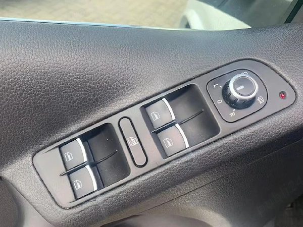 VOLKSWAGEN Tiguan 2013 — imagine 5