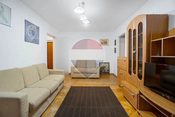 DE INCHIRIAT Apartament 2 camere B- dul Victoriei 4, etaj 2din7! — fotografia 3