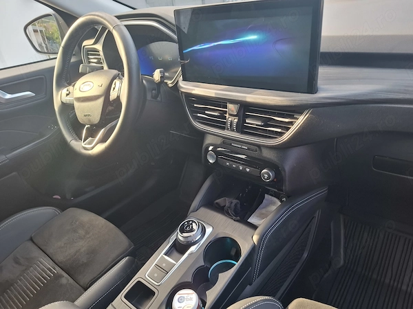 FORD Kuga 2024 — imagine 8