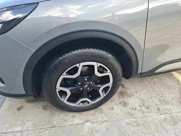 FORD Kuga 2024 — imagine 5