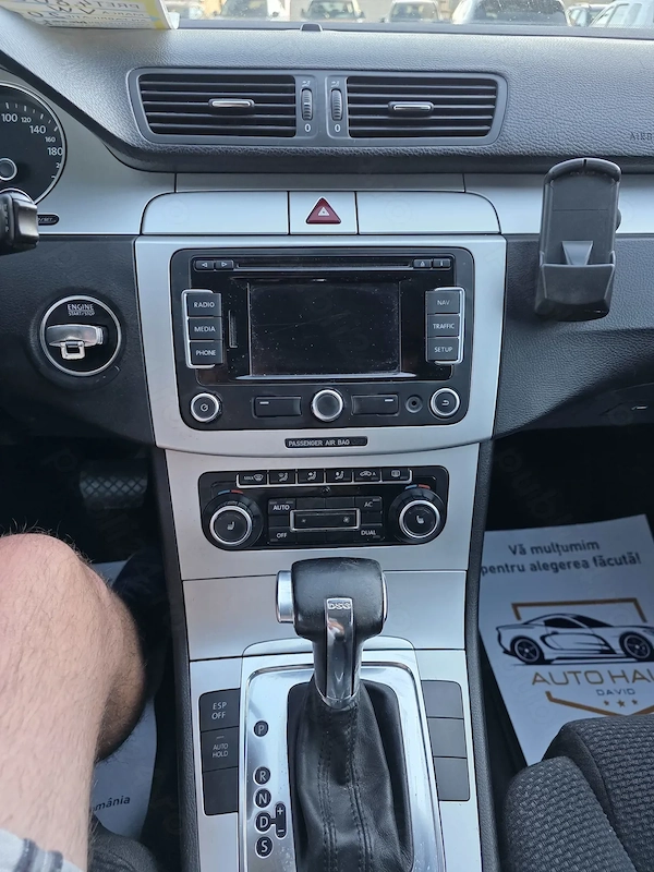 VOLKSWAGEN Passat 2010 — imagine 14