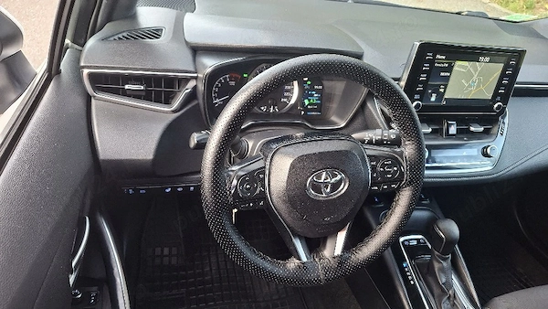 TOYOTA Corolla 2019 — imagine 15