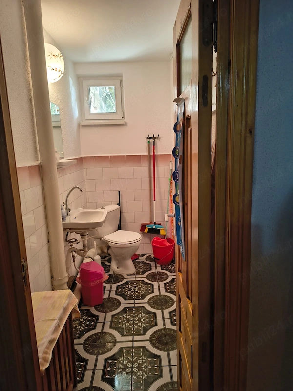 Apartament 1 cameră parter, zona centrala, Targu Neamt — fotografia 3