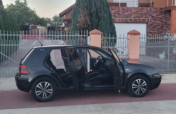 VOLKSWAGEN Golf 2003 — imagine 7