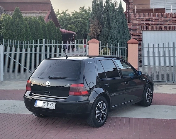 VOLKSWAGEN Golf 2003 — imagine 4