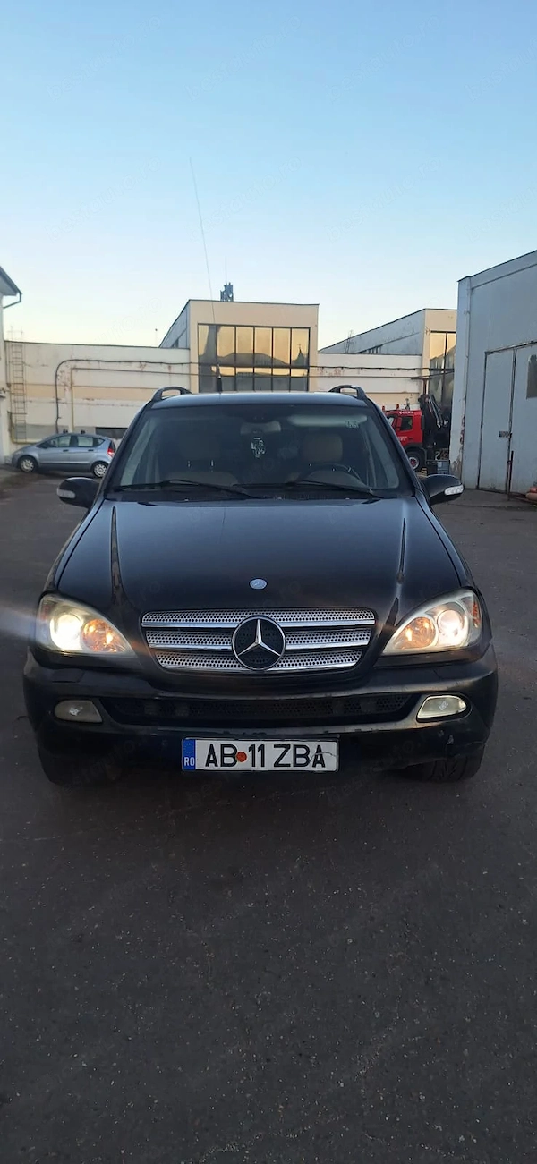 MERCEDES-BENZ ML-Class 2002 — imagine 5