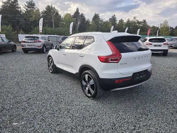 VOLVO XC40 2019 — imagine 3