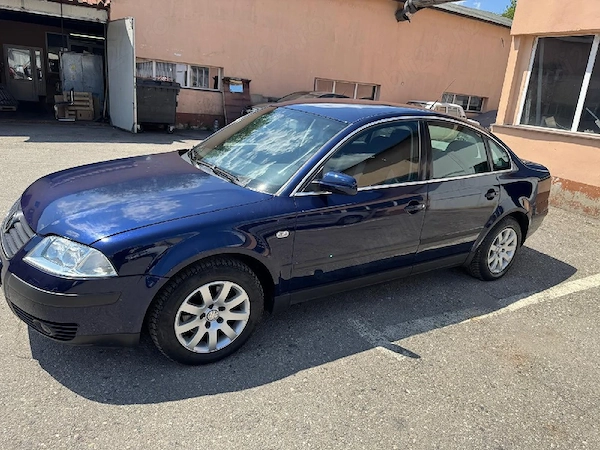 VOLKSWAGEN Passat 2003 — imagine 5