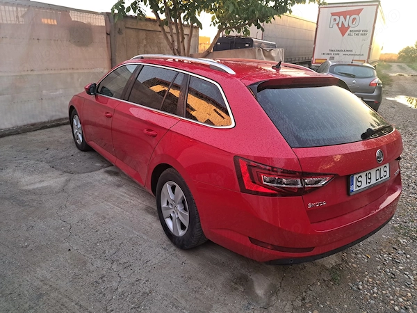 SKODA Superb 2019 — imagine 2