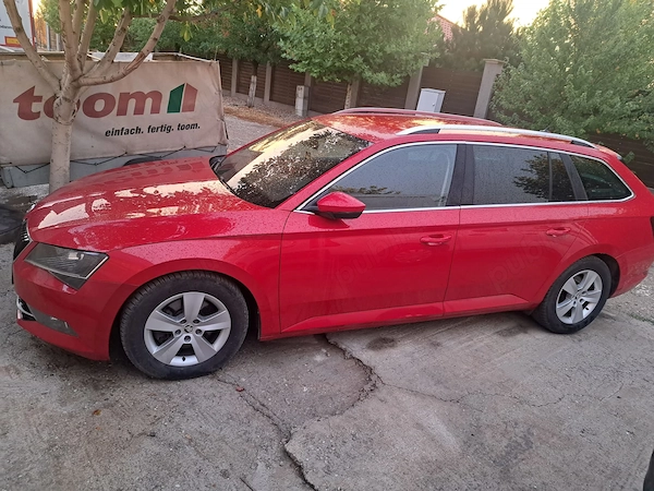 SKODA Superb 2019 — imagine 5