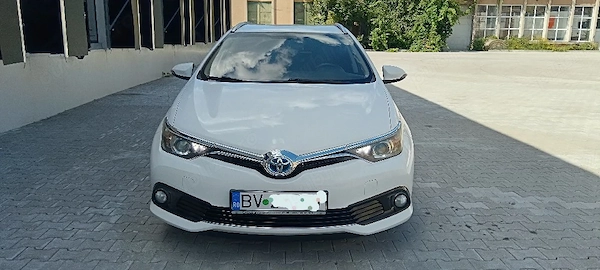 TOYOTA Auris 2017 — imagine 5