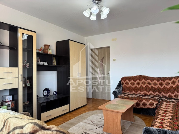 Apartament cu 2 camere, centrala proprie — fotografia 3