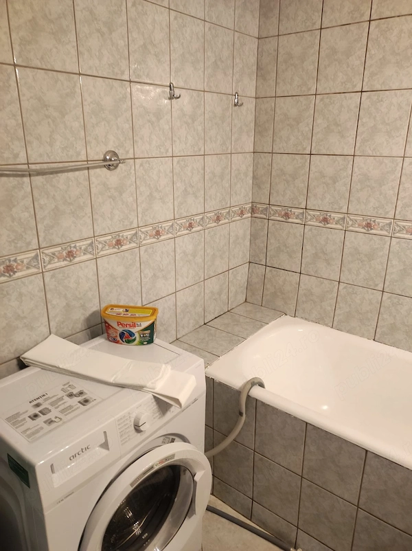 2 camere Dristor decomandat, et 2, izolat termic, zona linistita, 8 min metrou sau Park Lake — fotografia 3